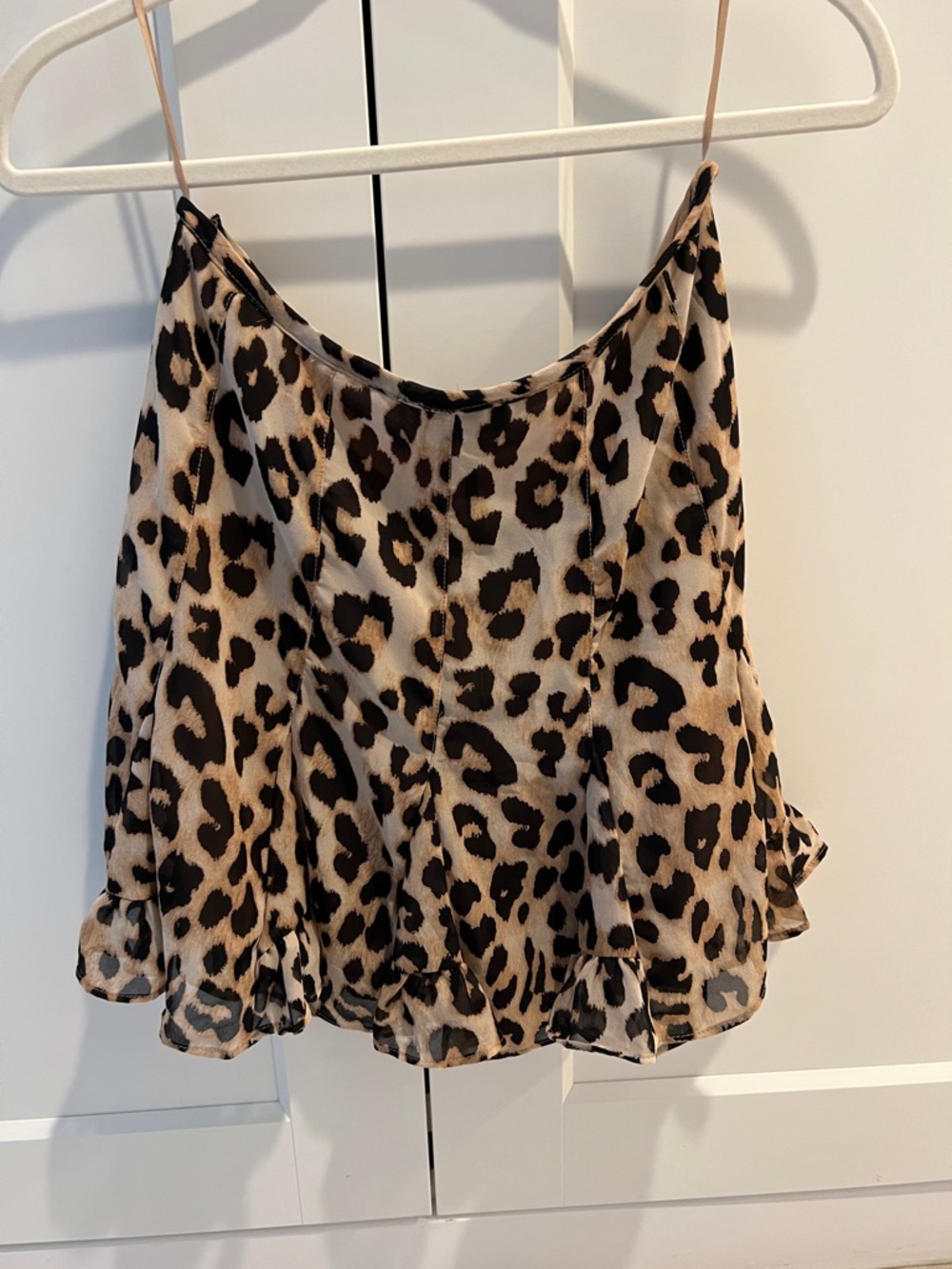 Leopard mini skirt with ruffles